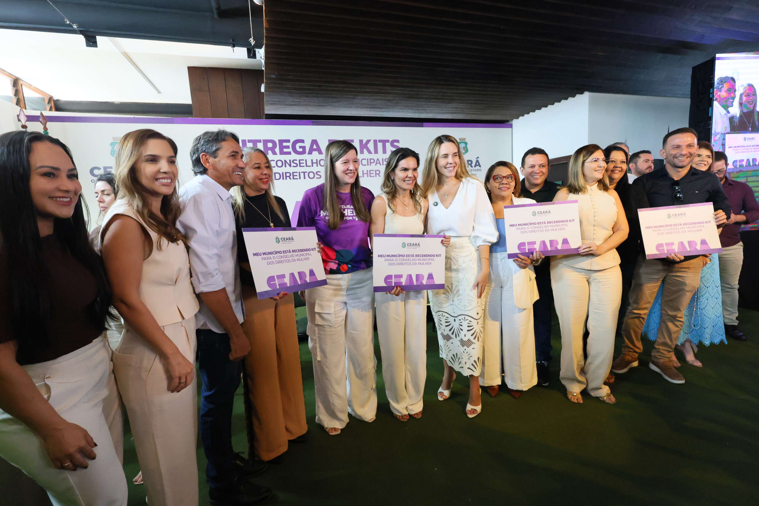Governo do Ceará fortalece atuação de Conselhos Municipais dos Direitos da Mulher com novos kits